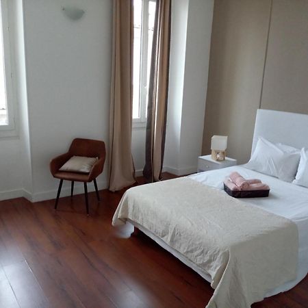 Quartier Le Plus Anime De Marseille "La Plaine Cours Julien "Chambre Avec Salle De Bain Wc Privee Integrees "Dans Appartement Eksteriør billede