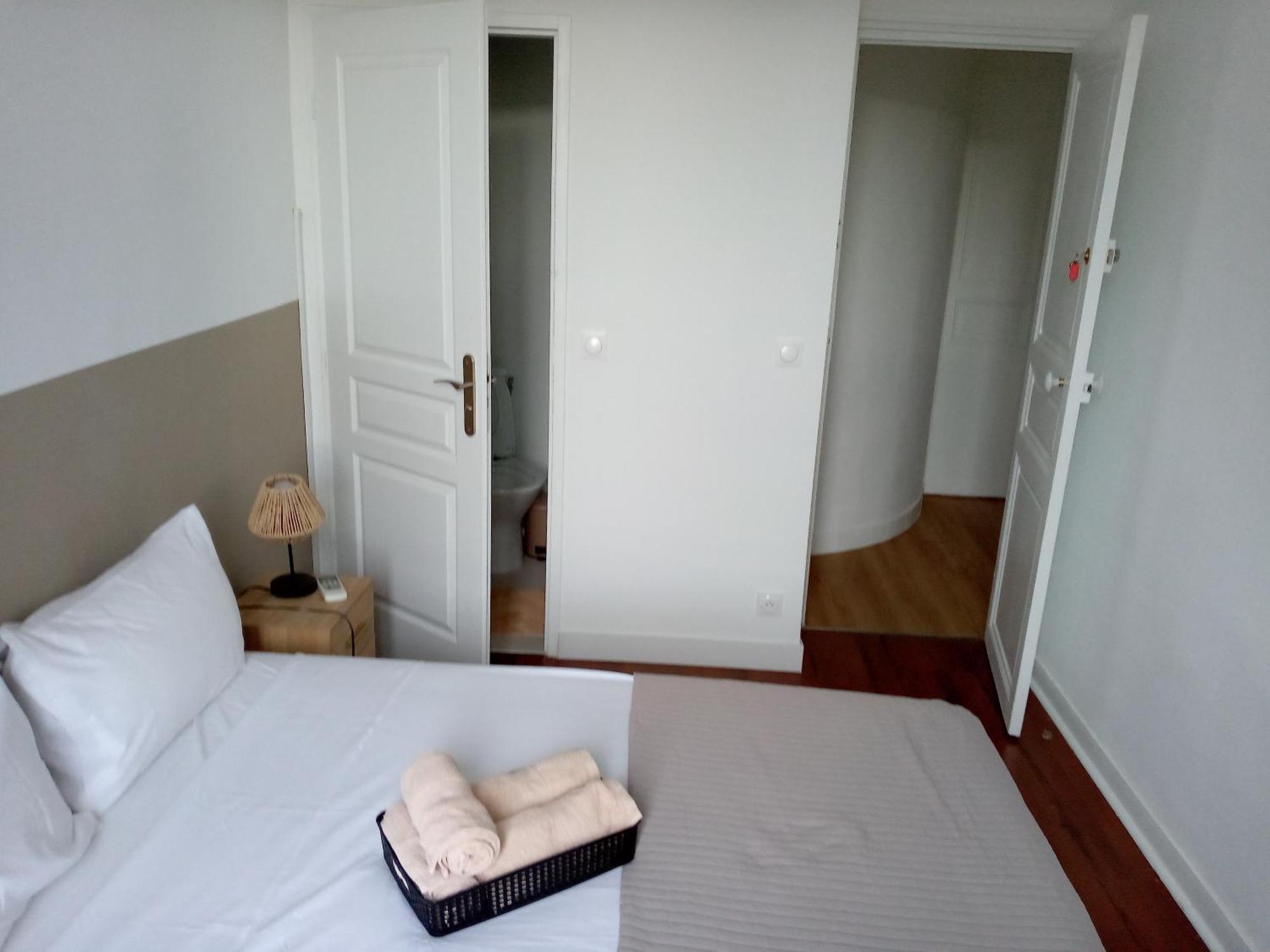 Quartier Le Plus Anime De Marseille "La Plaine Cours Julien "Chambre Avec Salle De Bain Wc Privee Integrees "Dans Appartement Eksteriør billede