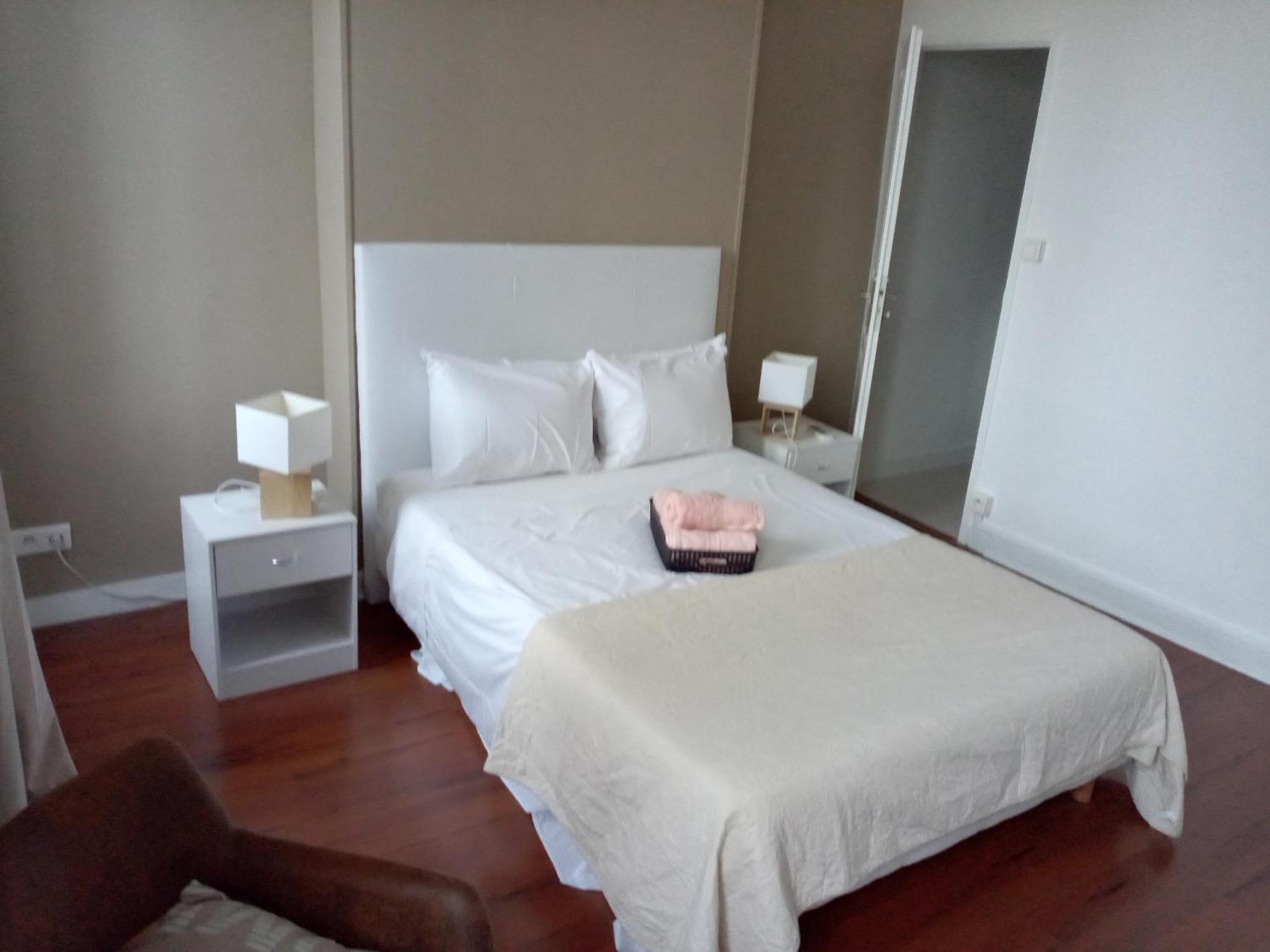 Quartier Le Plus Anime De Marseille "La Plaine Cours Julien "Chambre Avec Salle De Bain Wc Privee Integrees "Dans Appartement Eksteriør billede