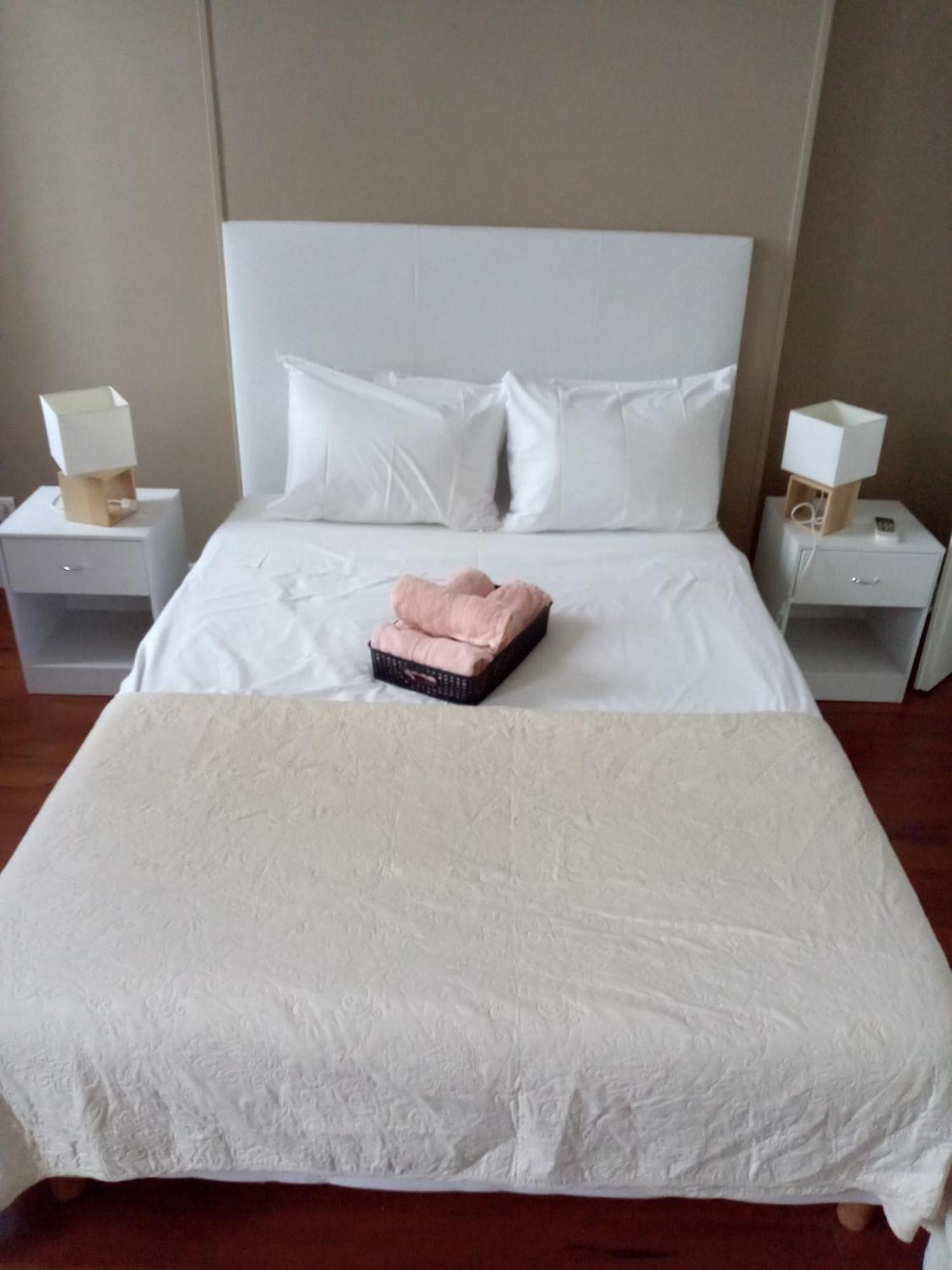 Quartier Le Plus Anime De Marseille "La Plaine Cours Julien "Chambre Avec Salle De Bain Wc Privee Integrees "Dans Appartement Eksteriør billede