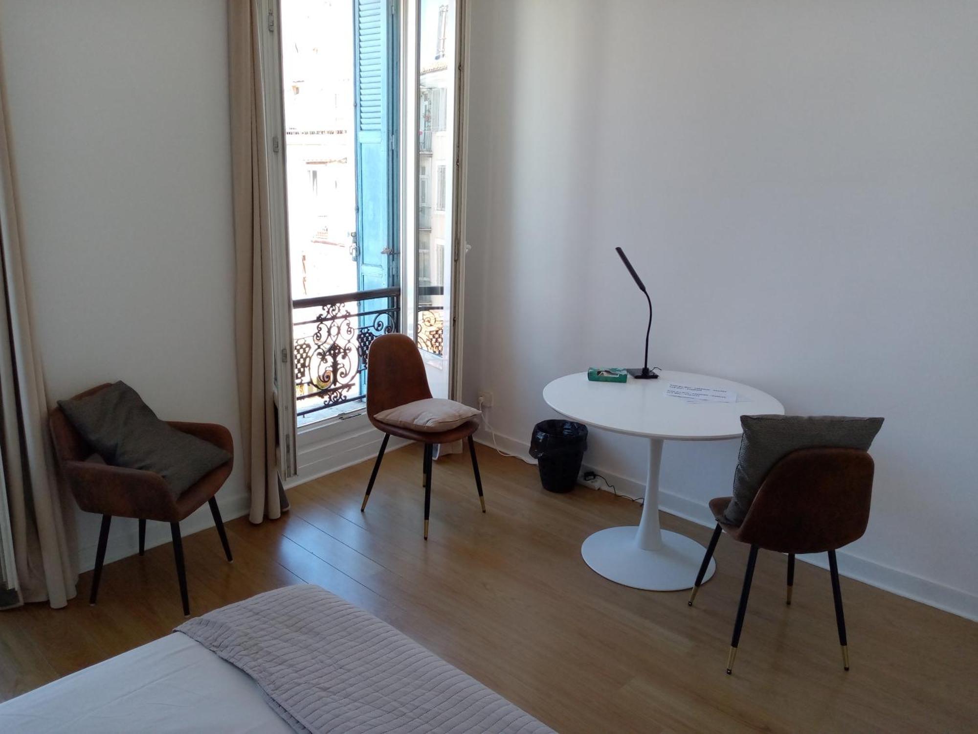 Quartier Le Plus Anime De Marseille "La Plaine Cours Julien "Chambre Avec Salle De Bain Wc Privee Integrees "Dans Appartement Eksteriør billede